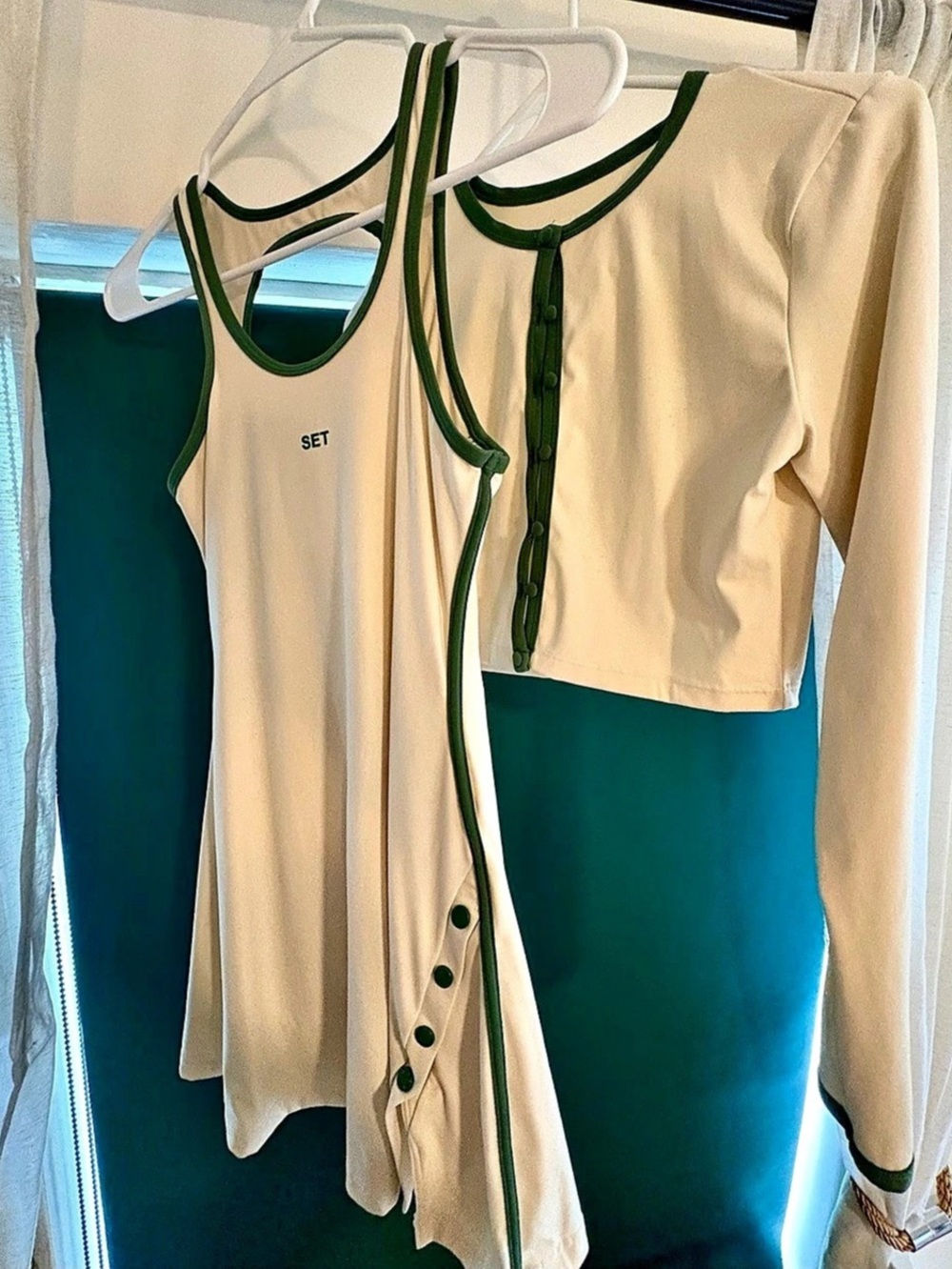 SET Active Sportbody Cream Green Tennis Dress + Cardigan Set XS/S Like New